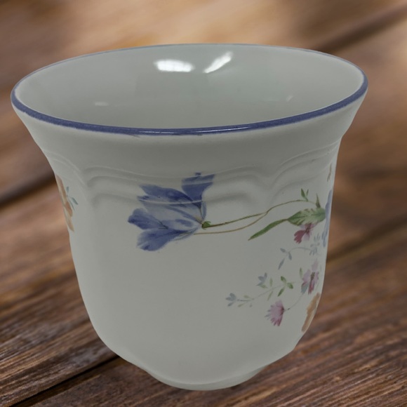 Mikasa French Countryside Blue Bouquet Floral Mugs Set of 6 – Made in Japan - Picture 4 of 7